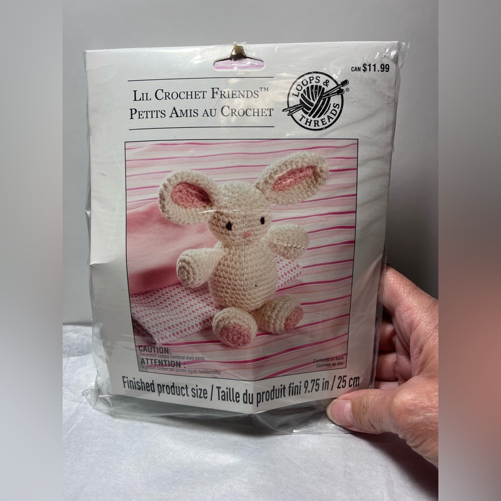 Loops & Threads Crochet Bunny Kit - Cream
